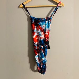 NIKE HYDRASTRONG Women’s Swimsuit Size 40